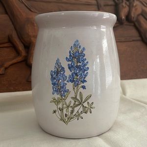 Frankoma bluebonnet vase